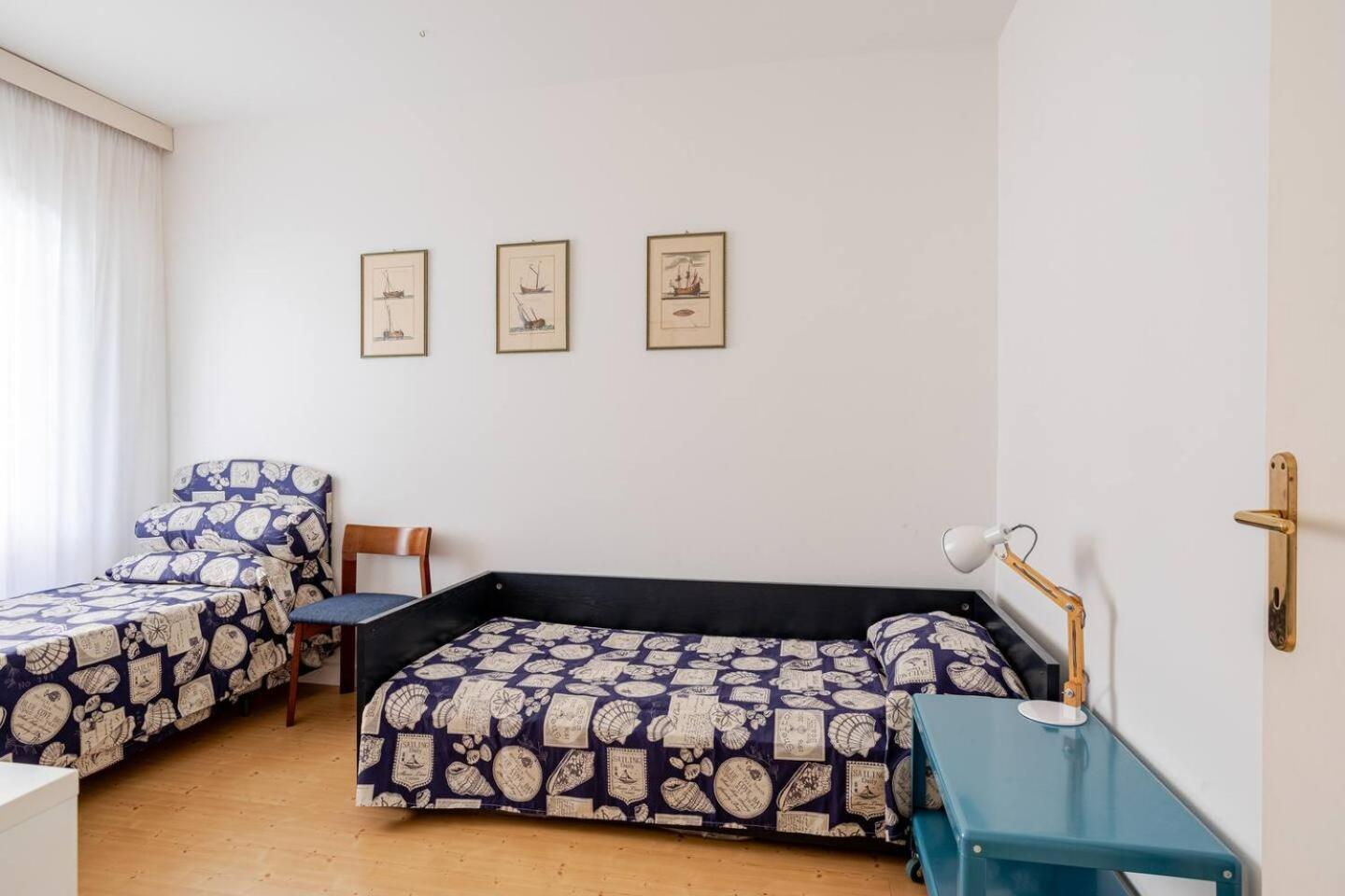 Sunny Home, Appartamento In Centro E Vicino Alla Spiaggia Градо Экстерьер фото
